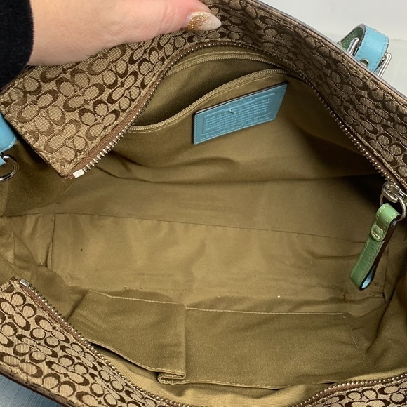 Coach Gallery Signature Jacquard, Tan Patent Satchel Shoulder Bag #D0878-F12346 - Picture 8 of 9